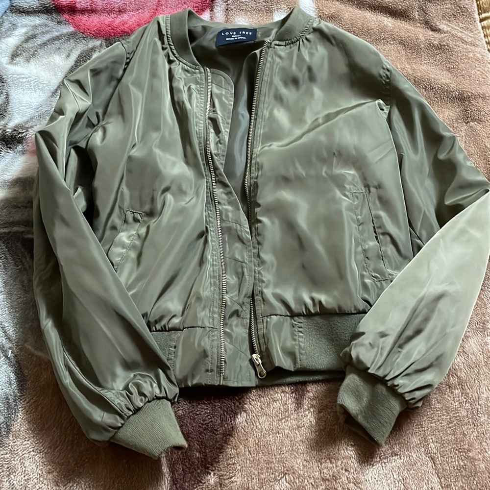 Women green jacket, olive jacket, size small / rain coat